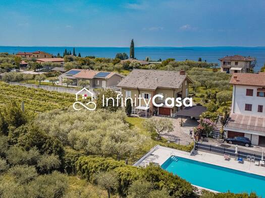 Einfamilienhaus zum Kauf 1.200.000 € 9 Zimmer 438 m² 1.207 m² Grundstück Bardolino
