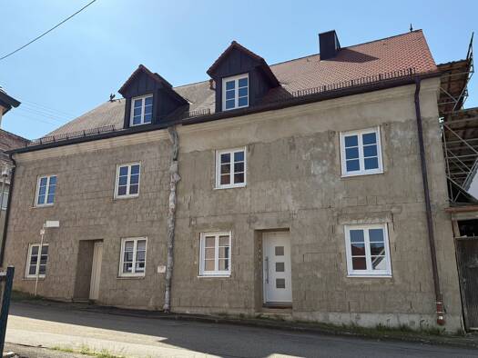 Doppelhaushälfte zum Kauf - Erstbezug 245.000 € 4 Zimmer 117 m² 402 m² Grundstück Harburg Harburg (Schwaben) 86655