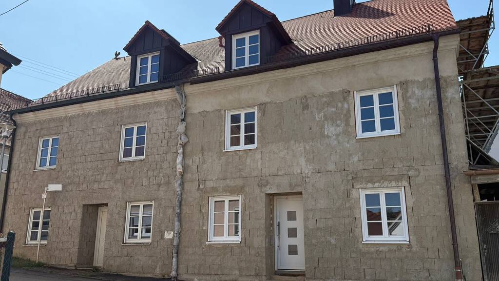 Doppelhaushälfte zum Kauf - Erstbezug 245.000 € 4 Zimmer 117 m² 402 m² Grundstück Harburg Harburg (Schwaben) 86655