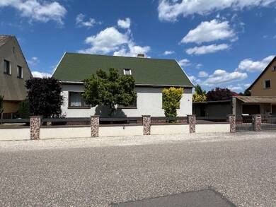 Einfamilienhaus zum Kauf 168.800 € 4 Zimmer 100 m² 1.464 m² Grundstück Finsterwalde Finsterwalde 03238