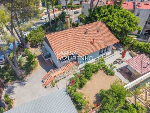 Chalet zum Kauf 780.000 € 4 Zimmer 334 m² 1.089 m² Grundstück Salou 43840