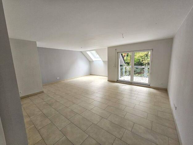 Wohnung zur Miete 900 € 3 Zimmer 96,7 m² 2. Geschoss In der Karlswies 1 Pluwig 54316