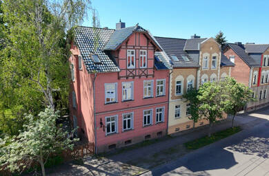 Wohn- und Geschäftshaus zum Kauf als Kapitalanlage geeignet 225.000 € 11,5 Zimmer 230 m² Haldensleben Haldensleben 39340