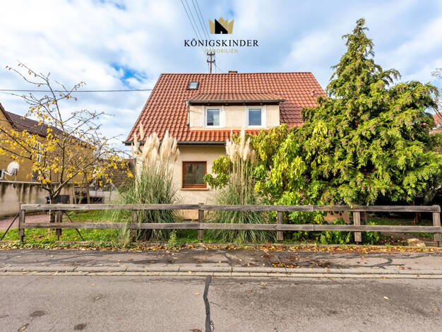 Einfamilienhaus zum Kauf 435.000 € 5 Zimmer 112,4 m² 466 m² Grundstück Großbettlingen 72663