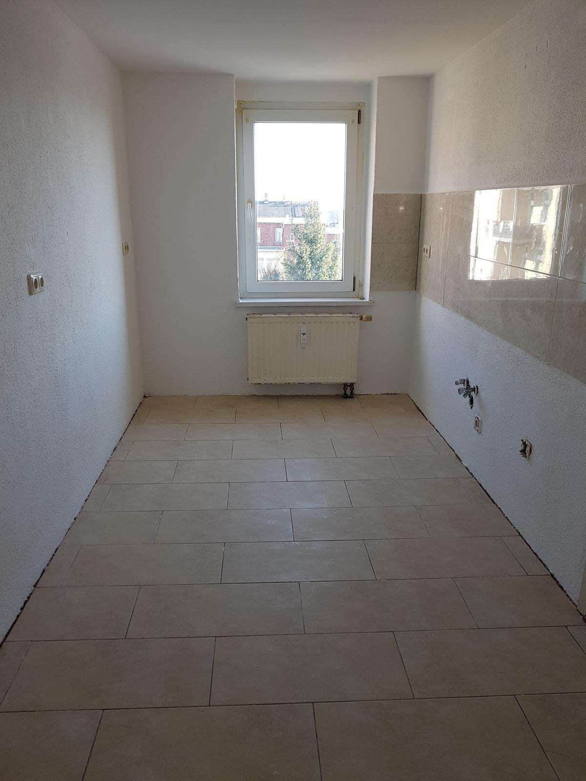 Studio zur Miete 450 € 4 Zimmer 96 m²<br/>Wohnfläche Käthe-Kollwitz Straße 18 Reichenbach Reichenbach im Vogtland 08468