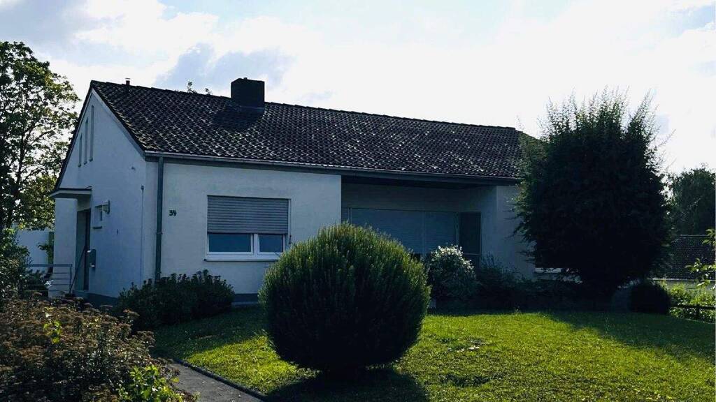 Mehrfamilienhaus zum Kauf provisionsfrei 499.000 € 249 m² 1.049 m² Grundstück Otto-Hahn-Str. 34 Bitburg 54634