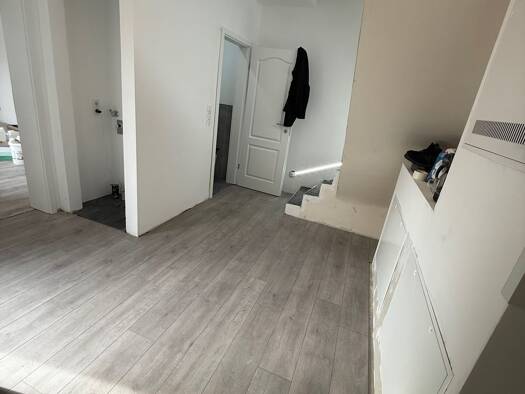 Doppelhaushälfte zur Miete 1.850 € 5 Zimmer 107 m² frei ab sofort Niederpleis Sankt Augustin 53757