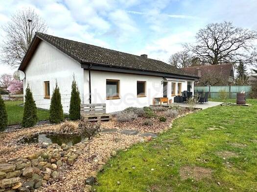 Bungalow zum Kauf 275.000 € 4 Zimmer 121 m² 1.233 m² Grundstück Bargdorf Bienenbüttel 29553