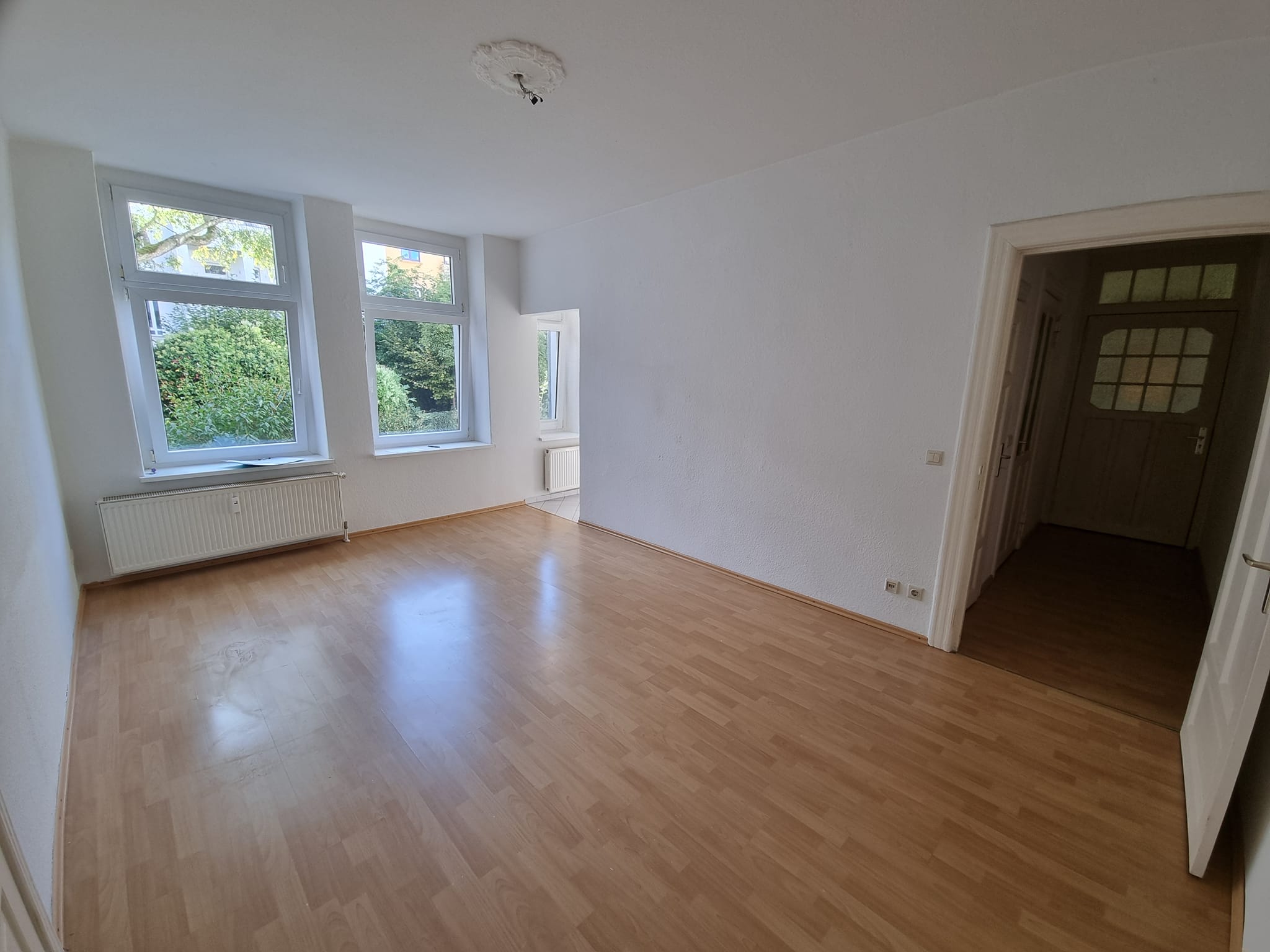 Wohnung zur Miete 330 € 2 Zimmer 50 m²<br/>Wohnfläche EG<br/>Geschoss ab sofort<br/>Verfügbarkeit Herderstraße 11 Westernplan Magdeburg 39108