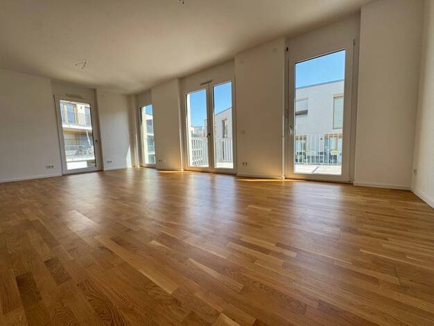 Wohnung zur Miete 2.333 € 4 Zimmer 119 m² 4. Geschoss frei ab 05.09.2026 Lyon-Sussmann-Straße Böblingen Böblingen 71034