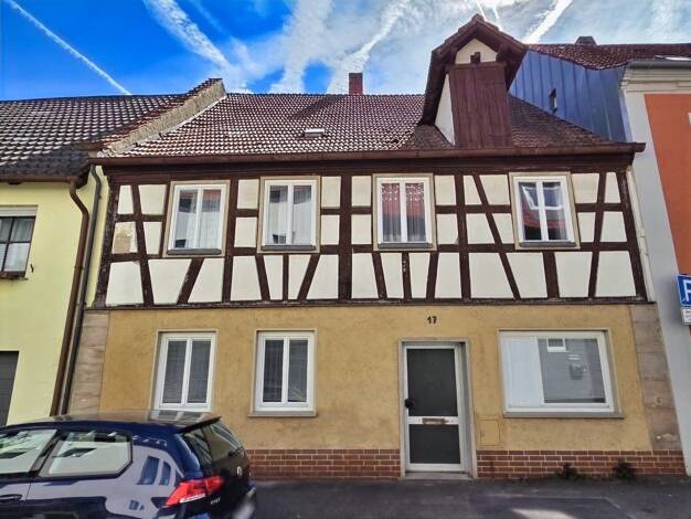 Stadthaus zum Kauf 95.000 € 5 Zimmer 120 m² 126 m² Grundstück frei ab sofort Eltmann Eltmann 97483