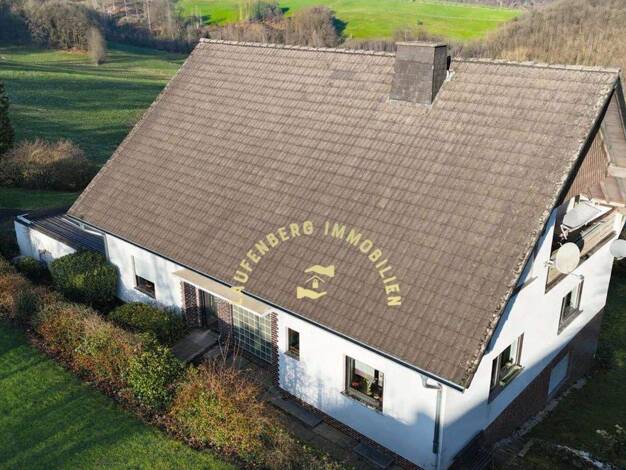 Mehrfamilienhaus zum Kauf 349.000 € 10 Zimmer 300 m² 1.200 m² Grundstück frei ab sofort Halscheid Windeck 51570