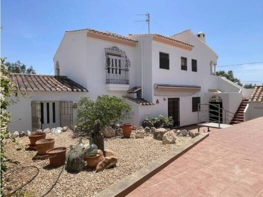 Villa zum Kauf 450.000 € 4 Zimmer 295 m² 4.213 m² Grundstück Antas 04628