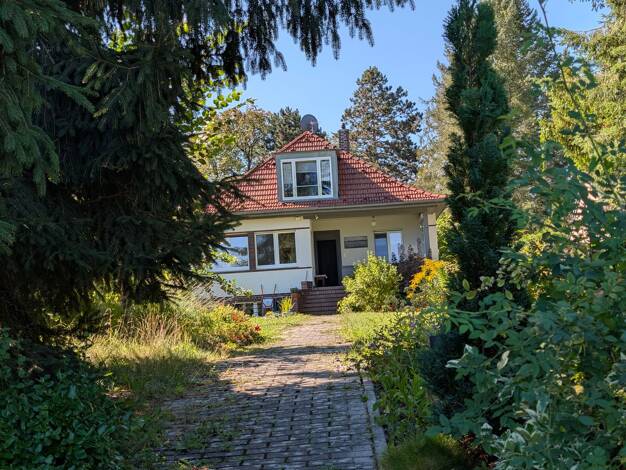 Einfamilienhaus zum Kauf 1.820.000 € 5 Zimmer 110 m² 1.991 m² Grundstück frei ab 01.11.2026 Horst 12 Schwerin 15755