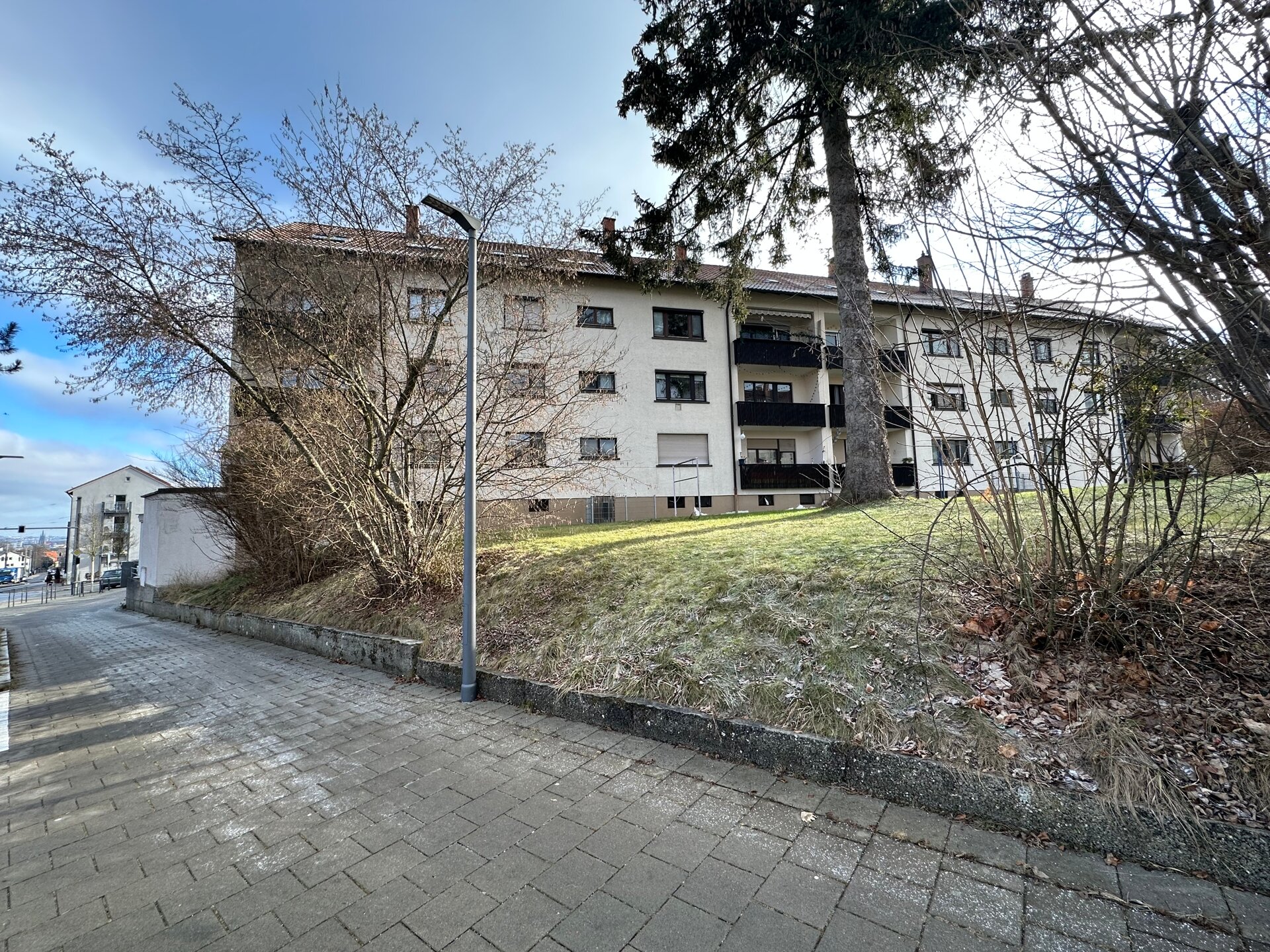 Wohnung zur Miete 800 € 3 Zimmer 80 m²<br/>Wohnfläche 15.02.2025<br/>Verfügbarkeit Mittlerer Kuhberg Ulm 89077