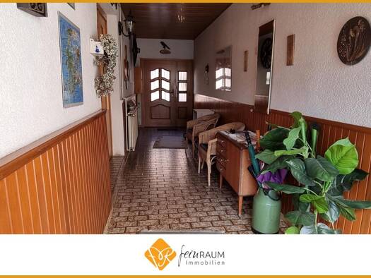 Reihenmittelhaus zum Kauf 8 Zimmer 230 m² 529 m² Grundstück Dransfeld 37127