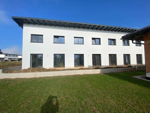 Reihenmittelhaus zur Miete - Erstbezug 1.316 € 4 Zimmer 94,4 m² St. Florian am Inn 4782
