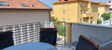 Wohnung zur Miete 650 € 3 Zimmer 50 m² 2. Geschoss Crikvenica center