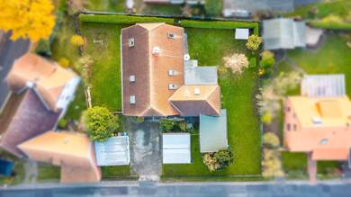 Mehrfamilienhaus zum Kauf provisionsfrei als Kapitalanlage geeignet 579.000 € 9 Zimmer 265 m² 1.197 m² Grundstück Hellendorf Wedemark 30900