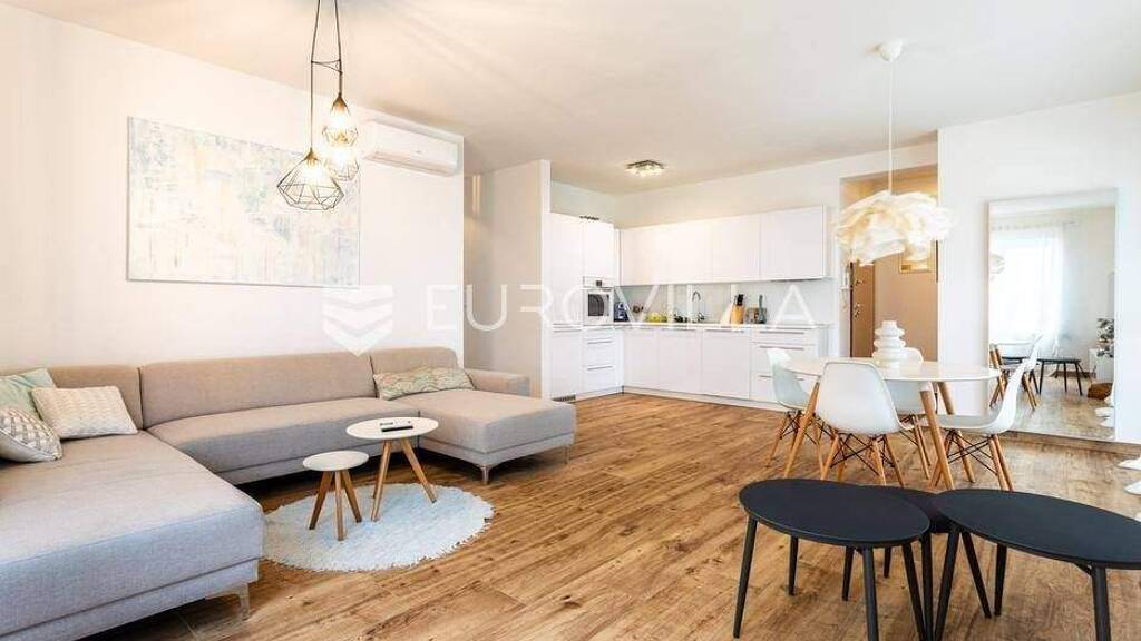 Wohnung zum Kauf 490.000 € 3 Zimmer 112 m² Obala kralja Petra Kresimira IV 108E Tisno