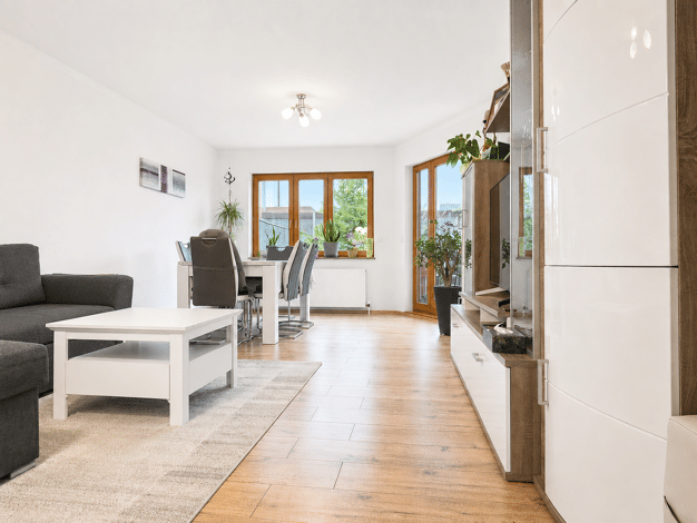 Wohnung zum Kauf 199.990 € 3 Zimmer 72 m² EG Niefern Niefern-Öschelbronn 75223