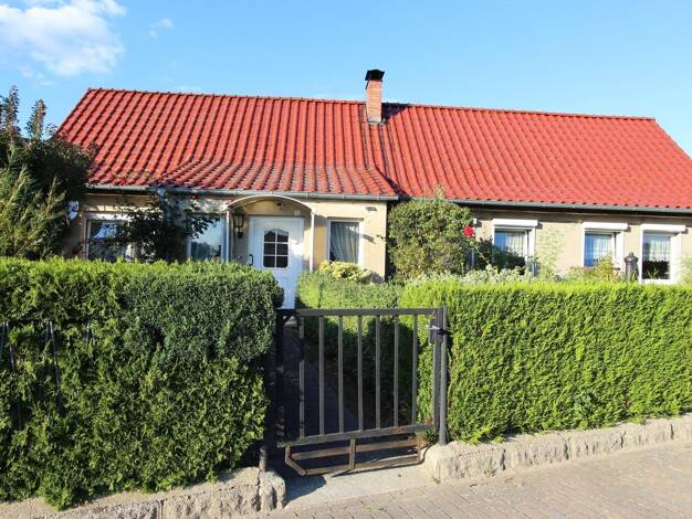 Bauernhaus zum Kauf 125.000 € 5 Zimmer 120 m² 4.213 m² Grundstück Baek Groß Pankow (Prignitz) 16928
