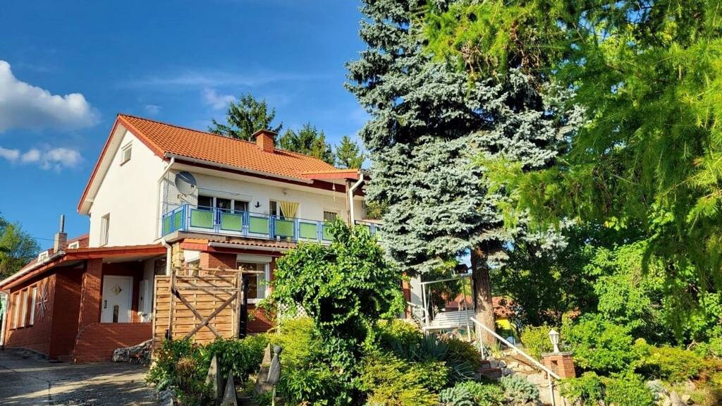 Einfamilienhaus zum Kauf 169.000 € 5 Zimmer 120 m² 1.450 m² Grundstück Vonyarcvashegy 8314