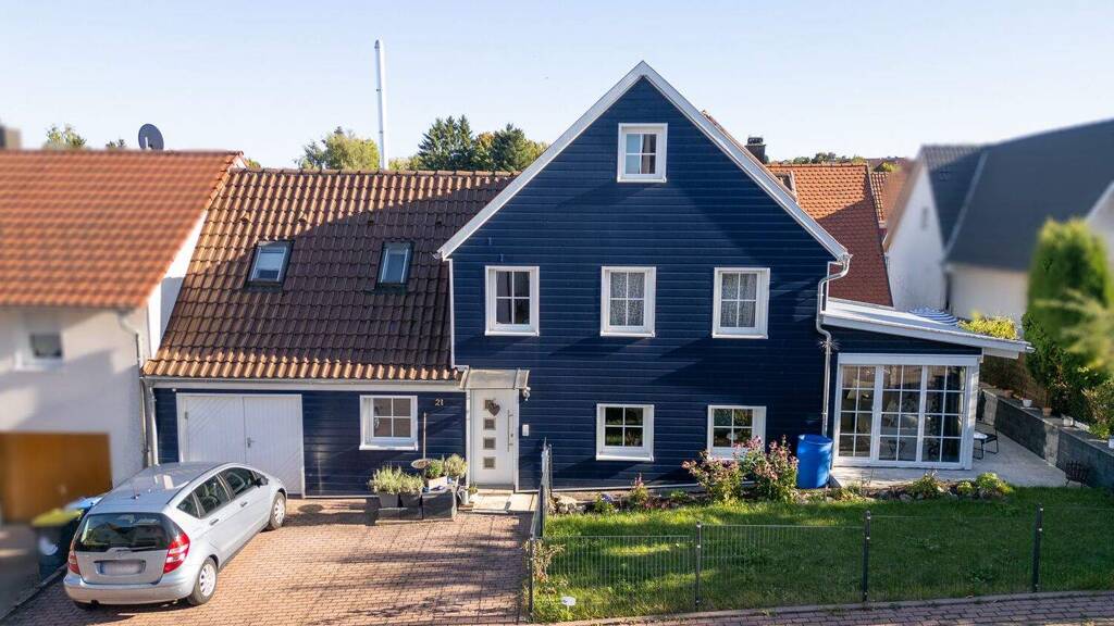 Einfamilienhaus zum Kauf 329.000 € 4,5 Zimmer 96 m² 225 m² Grundstück Trossingen 78647