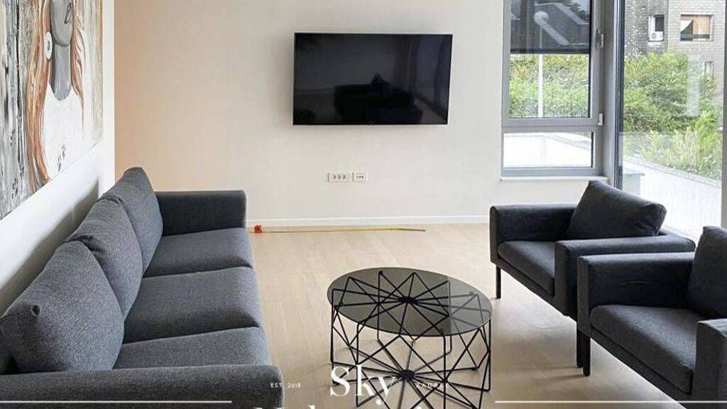 Wohnung zur Miete 3.500 € 8 Zimmer 244 m² EG Gornja Kustosija