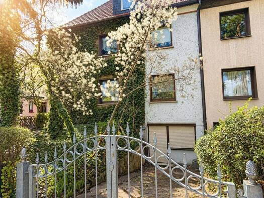 Einfamilienhaus zum Kauf 398.000 € 5 Zimmer 140 m² 413 m² Grundstück Krämpfervorstadt Erfurt 99085