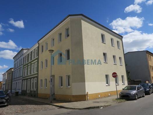 Mehrfamilienhaus zum Kauf als Kapitalanlage geeignet 495.000 € 261 m² 220 m² Grundstück Grüne Str. 15 c Güstrow Güstrow 18273