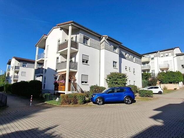 Wohnung zum Kauf 690.000 € 18 Zimmer 575 m² Meerane 08393