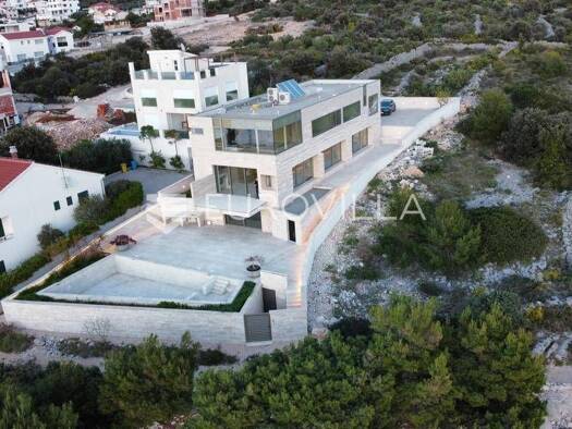 Haus zum Kauf 4.500.000 € 4 Zimmer 540 m² Razanj Rogoznica