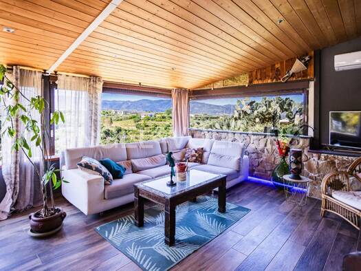 Haus zum Kauf 245.000 € 5 Zimmer 146 m² 560 m² Grundstück Via Nuova Messina 129 Furnari 98054