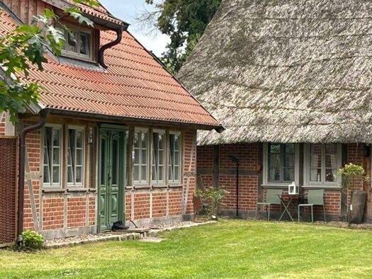 Einfamilienhaus zum Kauf 969.000 € 8 Zimmer 202 m² 2.396 m² Grundstück Marleben Trebel / Marleben 29494