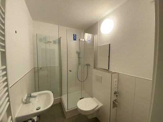 Wohnung zur Miete 311 € 2 Zimmer 49,1 m² 1. Geschoss frei ab 01.01.2026 Am Himmelreich 56 Suhl 98527