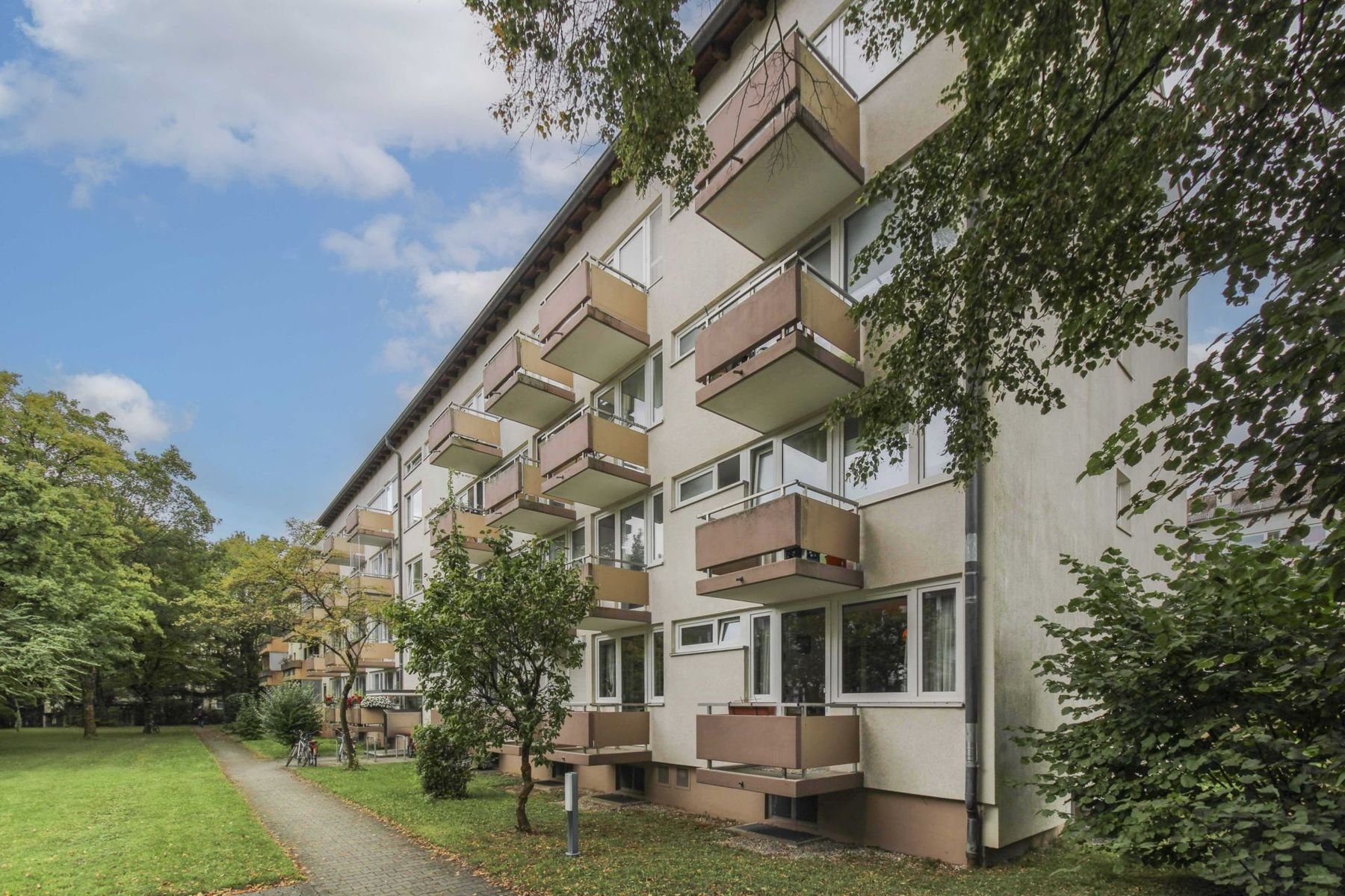 Immobilie zum Kauf als Kapitalanlage geeignet 465.000 € 3 Zimmer 72,4 m²<br/>Fläche Am Hart München 80937