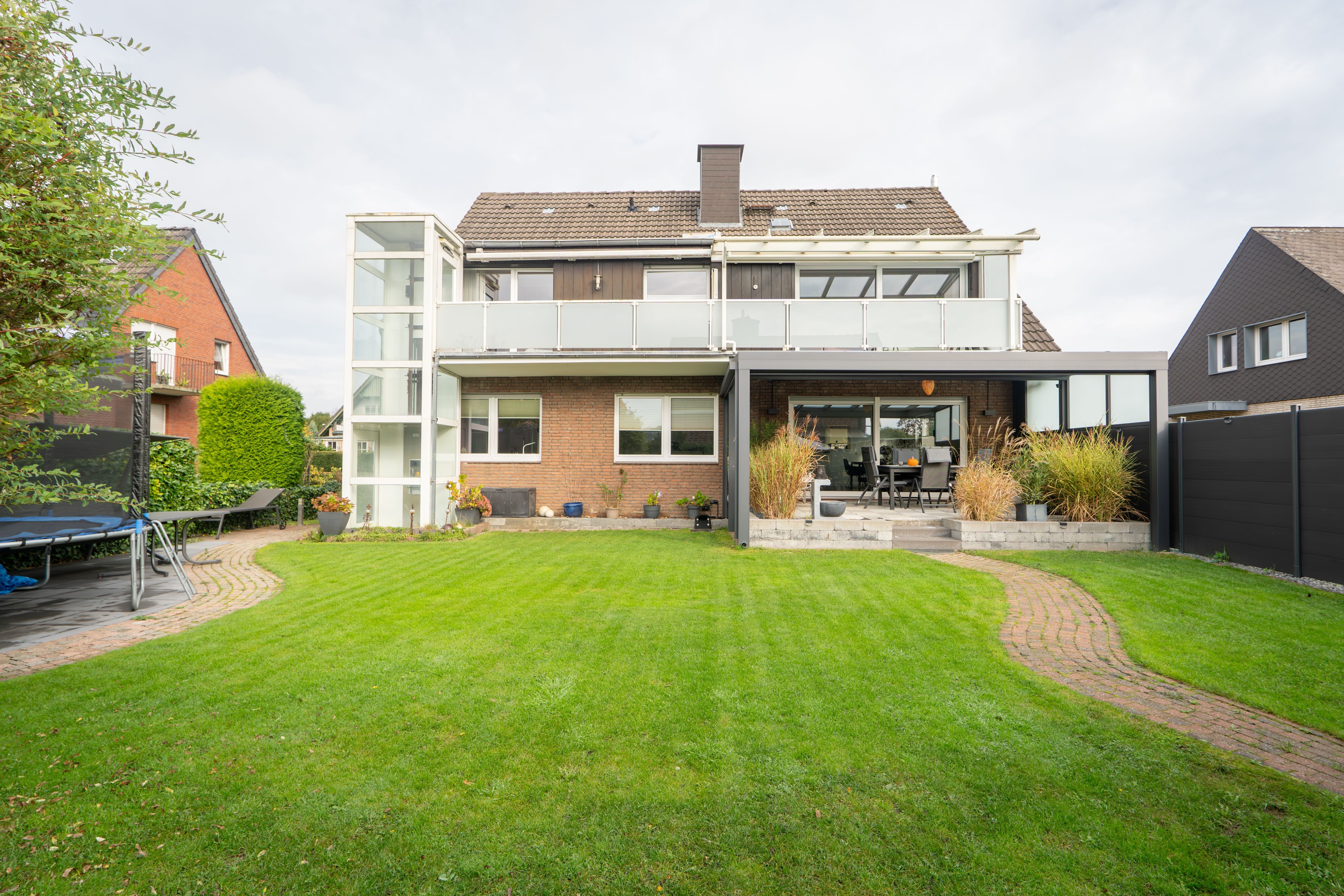 Mehrfamilienhaus zum Kauf 895.000 € 7 Zimmer 244,8 m²<br/>Wohnfläche 680 m²<br/>Grundstück 01.06.2025<br/>Verfügbarkeit Düesberg Münster 48163