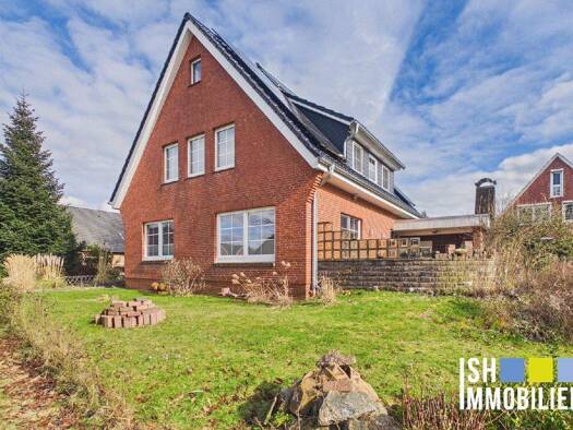 Einfamilienhaus zum Kauf 375.000 € 7 Zimmer 148 m² 800 m² Grundstück Basbeck Hemmoor 21745