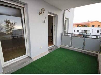 Wohnung zur Miete 750 € 2 Zimmer 75 m² Geschoss 1/1 frei ab 01.09.2025 Neumarkt in der Oberpfalz 92318