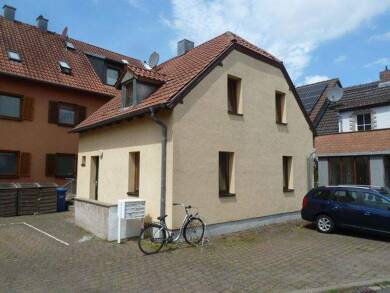 Einfamilienhaus zum Kauf 219.000 € 3 Zimmer 85 m² Industriestr. 3 Bergtheim Bergtheim 97241