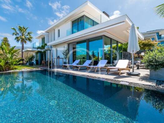 Chalet zum Kauf 1.895.000 € 3 Zimmer 364 m² 383 m² Grundstück Guía de Isora 38687