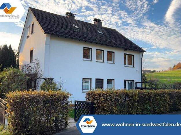 Mehrfamilienhaus zum Kauf 295.000 € 7 Zimmer 158,3 m² 1.279 m² Grundstück Kaan-Marienborn Siegen 57074