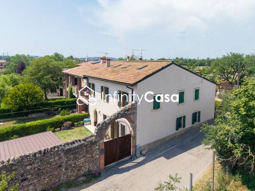 Bauernhaus zum Kauf 725.000 € 5 Zimmer 170 m² Bussolengo