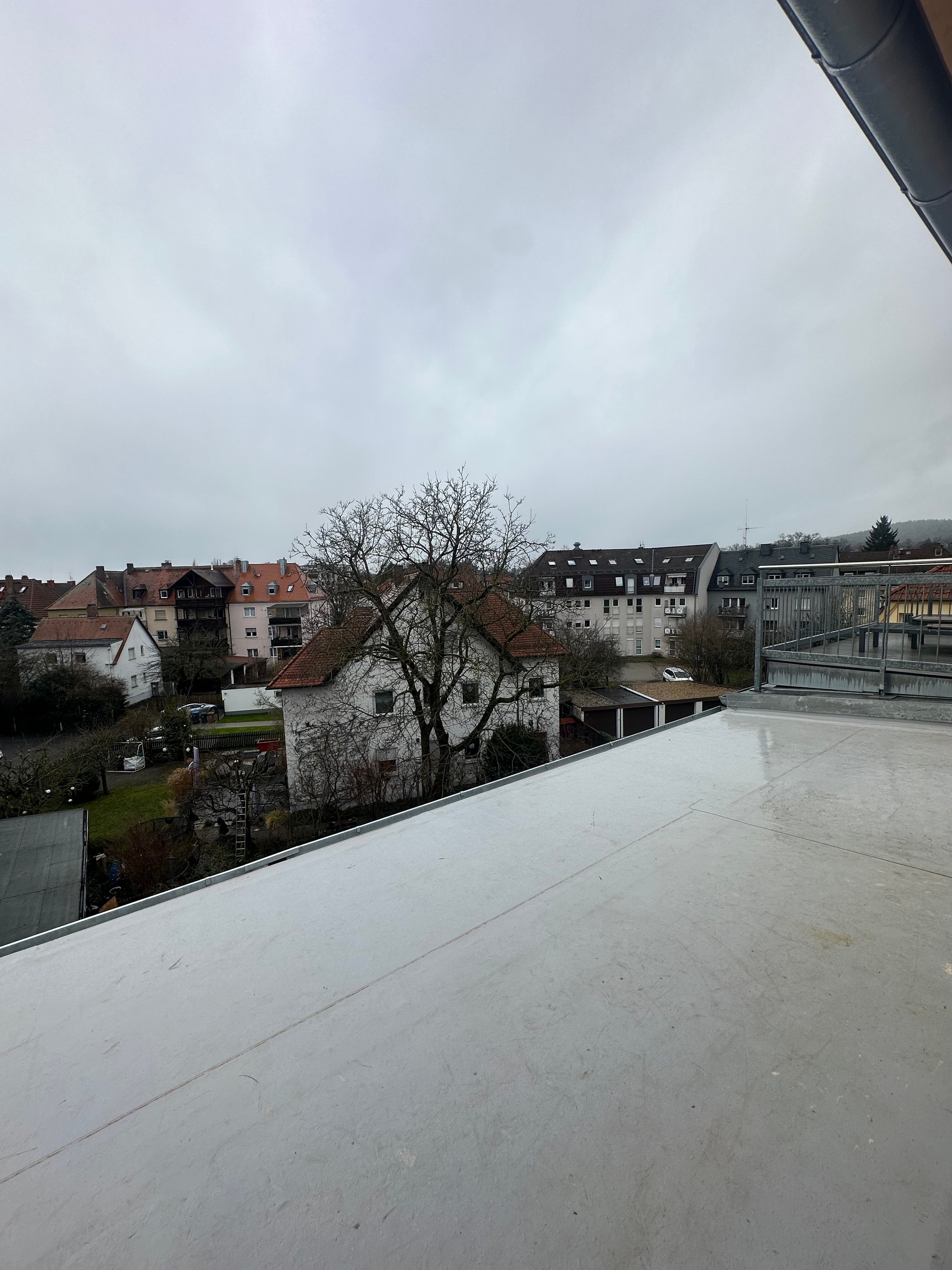 Wohnung zur Miete 1.950 € 4 Zimmer 160 m²<br/>Wohnfläche 3.<br/>Geschoss Nibelungenstraße 25 Wendelhöfen / Gartenstadt Bayreuth 95444