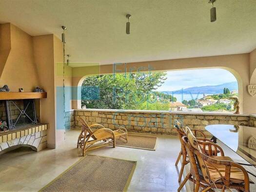 Villa zum Kauf 950.000 € 30 Zimmer 330 m² Supetar 21400