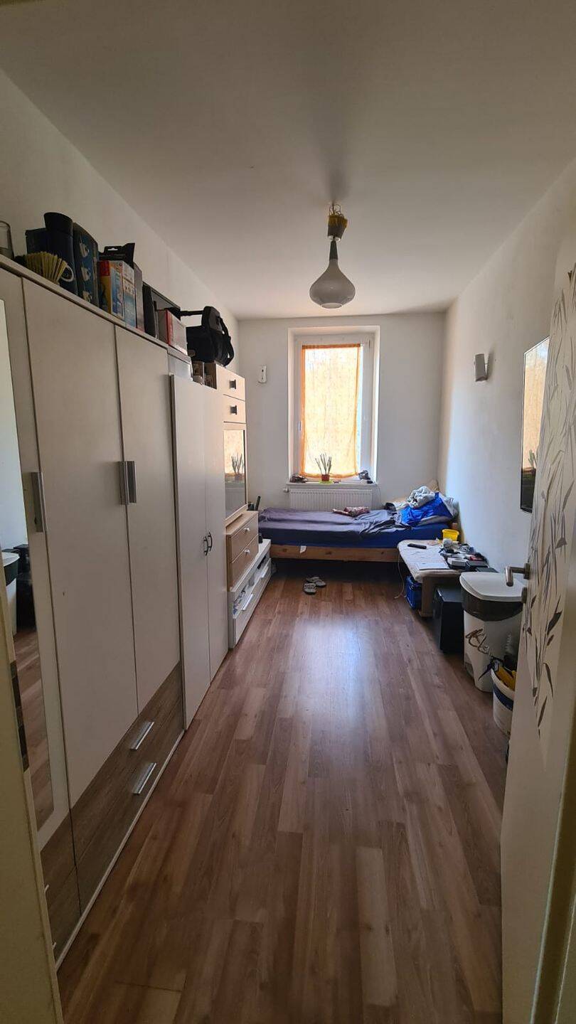 Property thumbnail 6