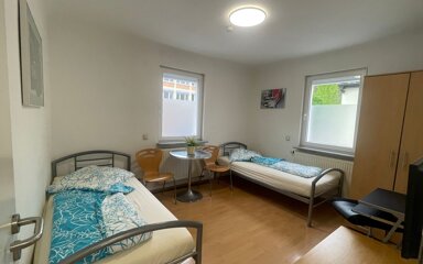 WG-Zimmer zur Miete Wohnen auf Zeit 620 € 13 m² frei ab 29.04.2025 Hermannstrasse 0 Zell Esslingen - Zell 73730