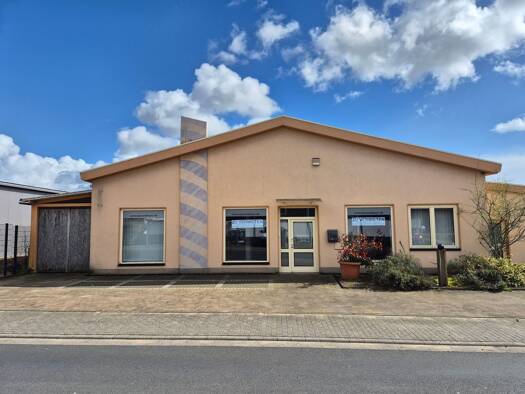 Büro zur Miete provisionsfrei 3.500 € 6 Zimmer 330 m² Bürofläche An der Molkerei 13 a Hasselt Bedburg-Hau 47551