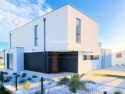 Haus zum Kauf 850.000 € 4 Zimmer 240 m² Petrčane